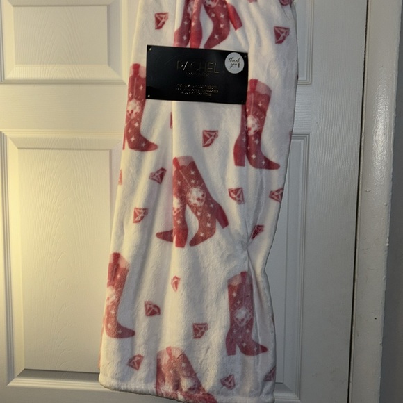 Rachel Roy throw - Picture 7 of 7